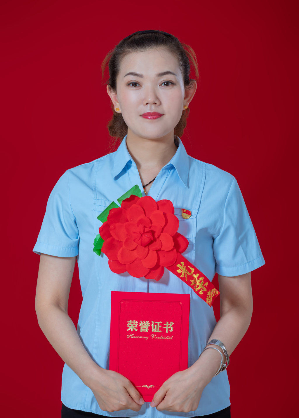 刘红   新乡市商务系统“2018年度优秀共产党员”