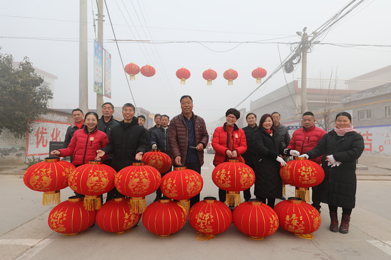 2020年大红灯笼点亮任庄村