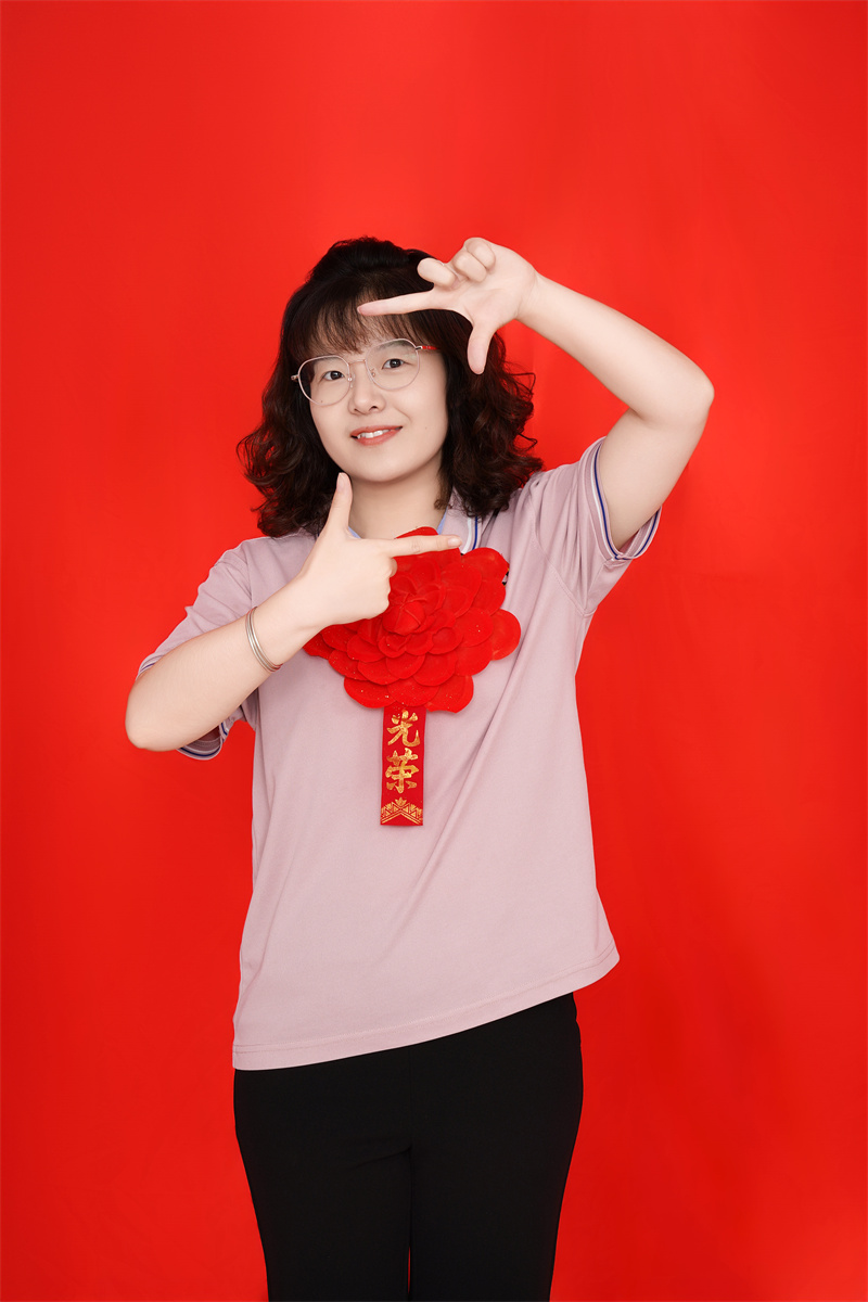 李佳  优秀志愿者