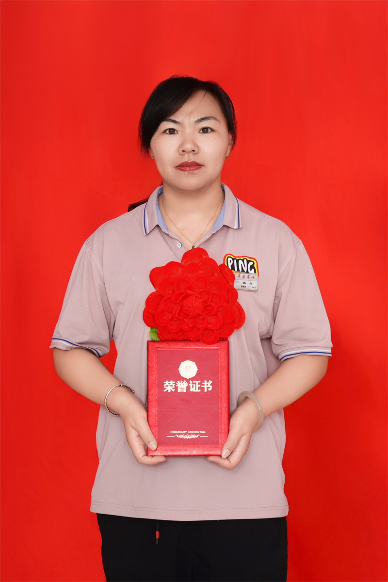 张杰  文明服务之星
